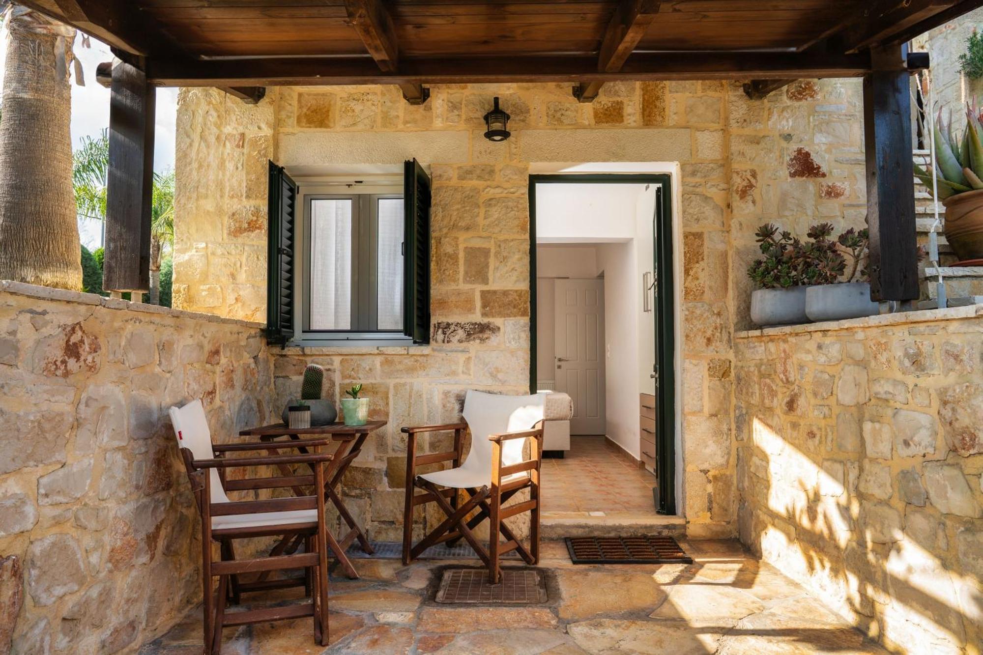 Suburban Elegant Studios Kota Zakynthos Bagian luar foto